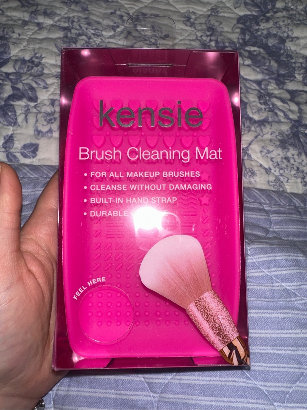 Kensie Pink Brush Cleaning Mat